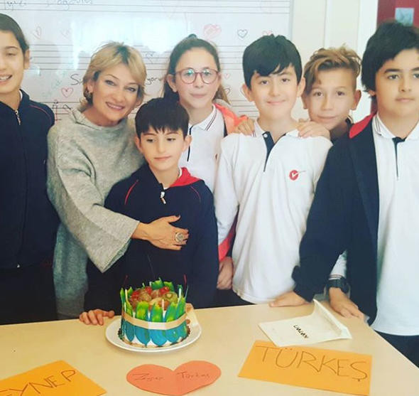 'Ah memedim' şarkısıyla gönülleri fethetmişti! Şimdi bambaşka biri oldu - Resim: 2