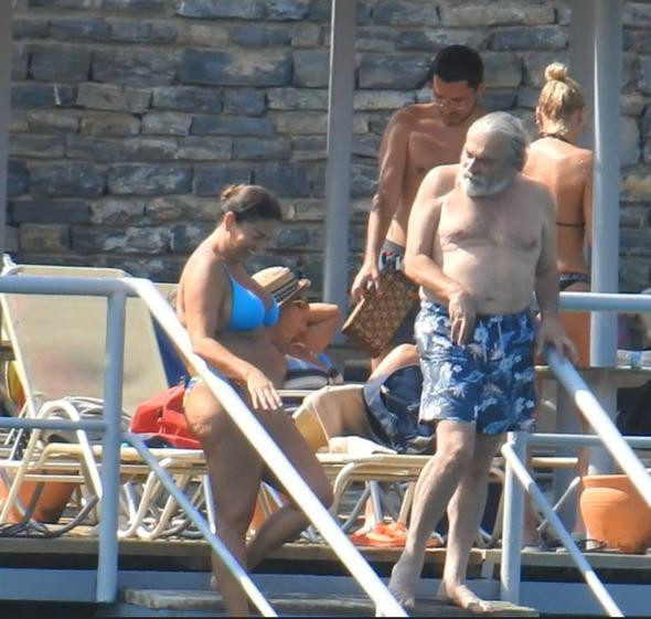 Aşkın Nur Yengi ve Haluk Bilginer tatilde! Yeniden evleniyorlar - Resim: 1