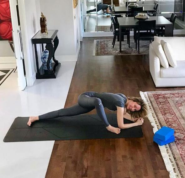 Demet Şener'in zayıflık ve güzellik sırrı - Resim: 4