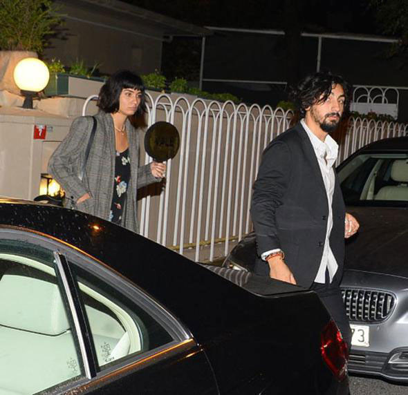 Tuba Büyüküstün'ün sevgilisine koyduğu yasağa bakın! - Resim: 1