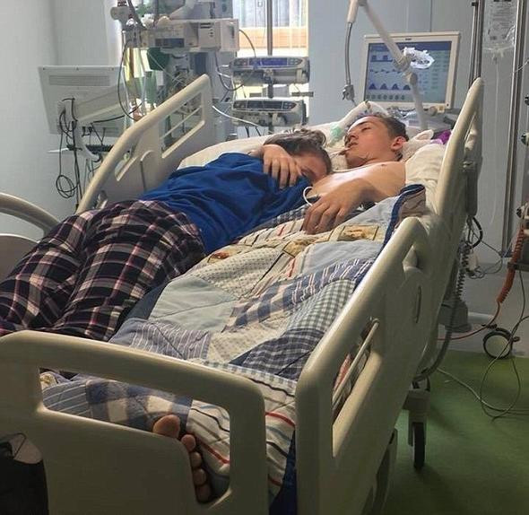 Bu fotoğraf aslında bir veda! Fişinin çekilmesine saatler kala... - Resim: 1