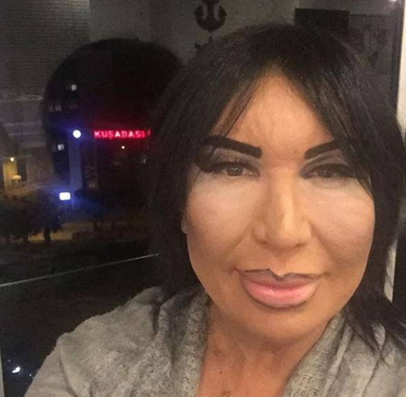 Yok böyle değişim! Bülent Ersoy'a benzemek için 10 ameliyat oldu - Resim: 3