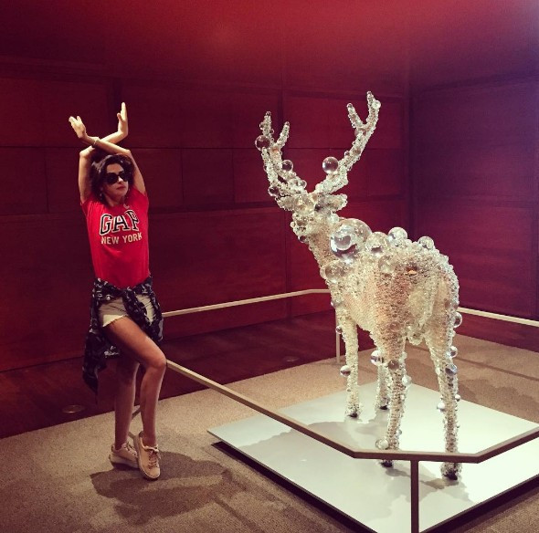 Nesrin Cavadzade'nin direk dansına bakın olay oldu - Resim: 2