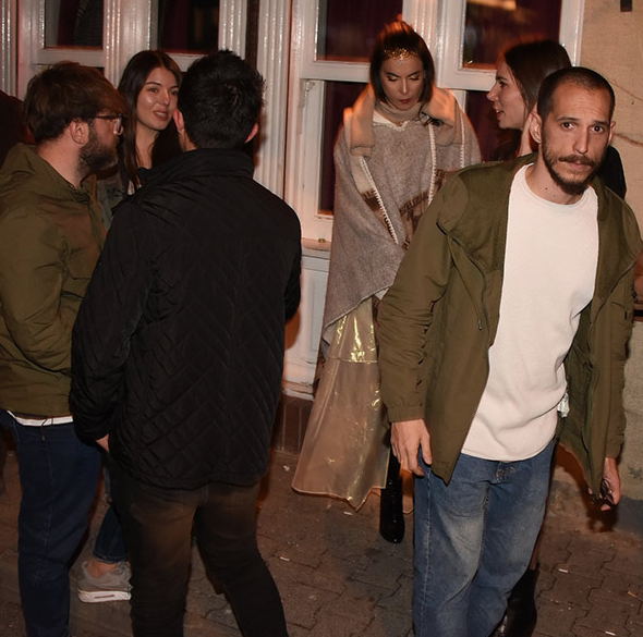 Gizemli erkekle İstanbul gecelerinde basıldı! - Resim: 1