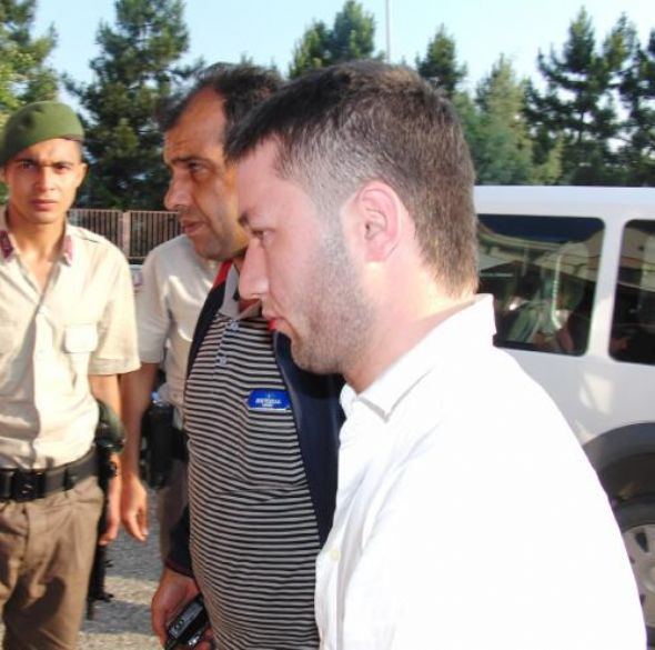 Arkadaş kavgasına kan bulaştı - Resim: 2