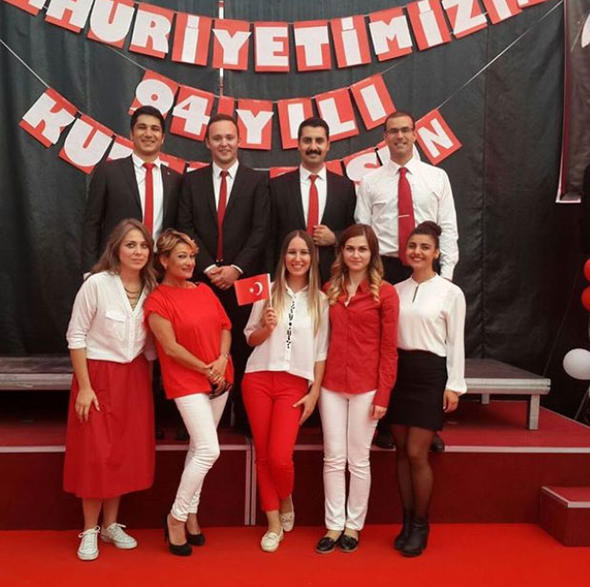 'Ah memedim' şarkısıyla gönülleri fethetmişti! Şimdi bambaşka biri oldu - Resim: 3