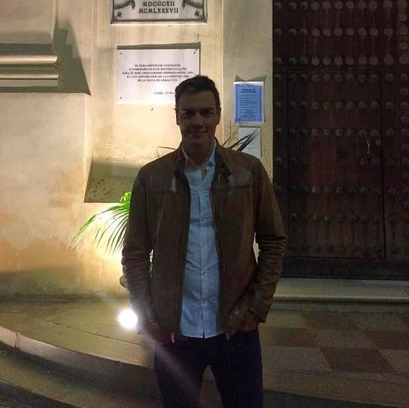 Dünya İspanya Başbakanı'nı konuşuyor - Resim: 4