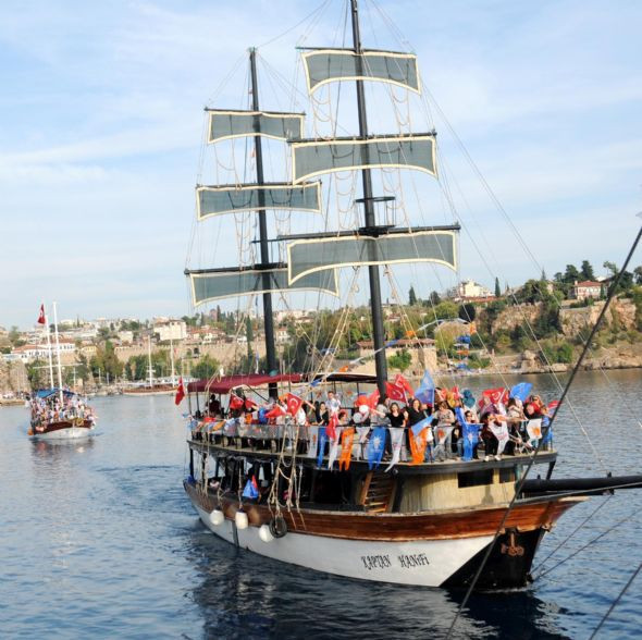 AK Partili gençlerin bayram coşkusu! - Resim: 2