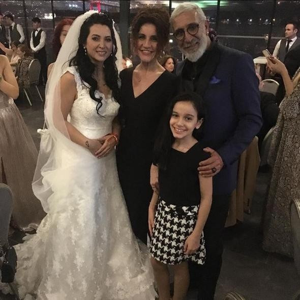 Cem Özer 'Evet' dedi! Bir değil iki değil tam beş kere - Resim: 2