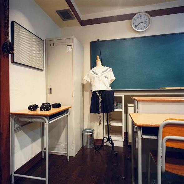 Bir zamanlar dolup taşıyordu! +18'lik otelin hali içler acısı - Resim: 2