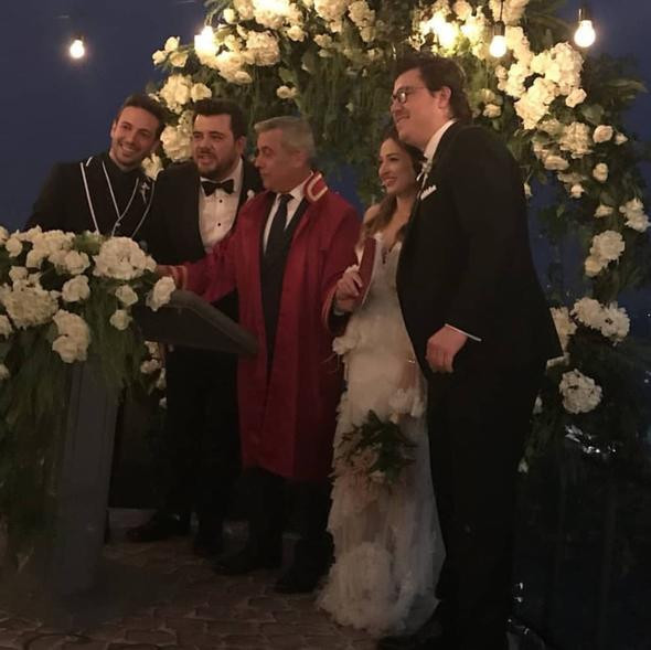 İbrahim Büyükak çocukluk aşkıyla evlendi - Resim: 3