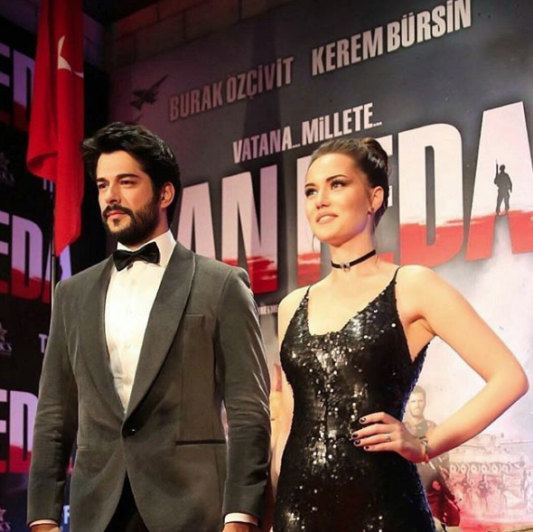 Fahriye Evcen ve Burak Özçivit çiftine gelen hediye şaşırttı - Resim: 2