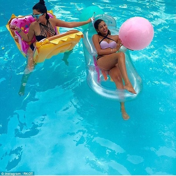 İran'ın zengin çocukları kızdırıyor - Resim: 3