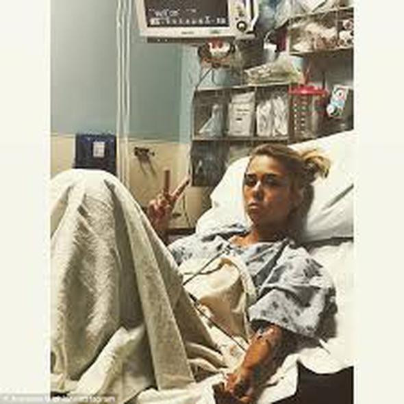 2 yıl önce neredeyse ölüyordu.. Şimdiki haline çok şaşıracaksınız - Resim: 1