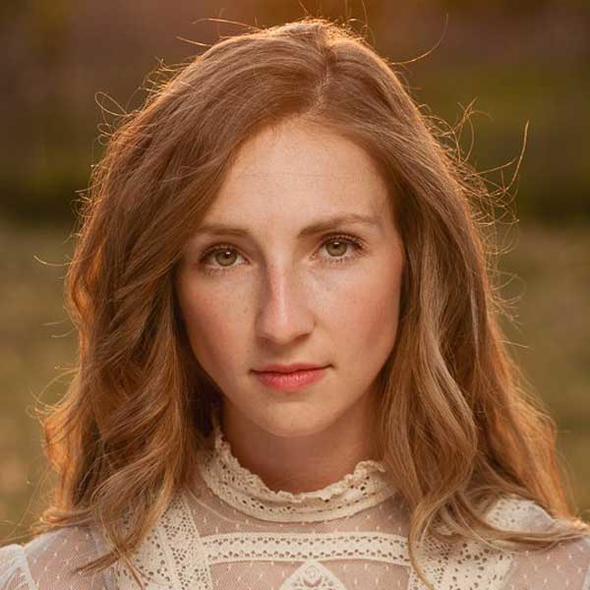 Şok suçlama! Öğrencisiyle kiliside tanıştı ilişkiye girdi  - Resim: 2