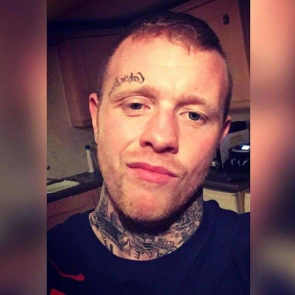 Mahkumla ilişkiye giren kadın gardiyan istifa etti ortalık karıştı - Resim: 3