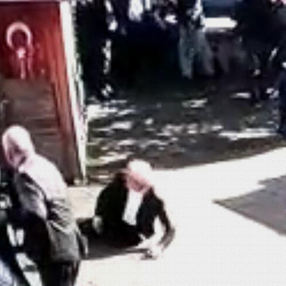 Cenazede dehşet: Cami avlusunda korkunç infaz! - Resim: 4