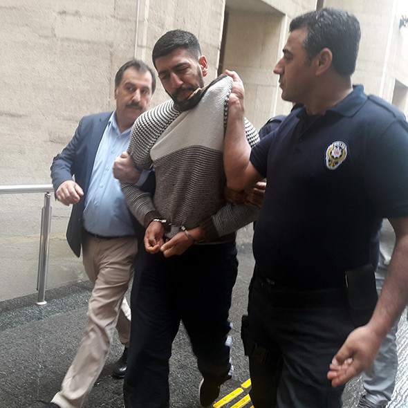 İğrenç olay! 14 yaşındaki kız çocuğuyla gece saati... - Resim: 4