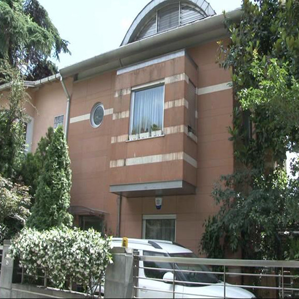 İstanbul'da tuhaf olay: Soydukları eve dönen hırsızlar böyle yalvardı! - Resim: 4