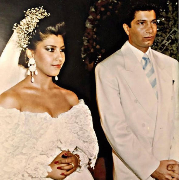 Motor kuryesi ile evlenen bile var! İşte ünlülerin evlilik fotoğrafları - Resim: 3