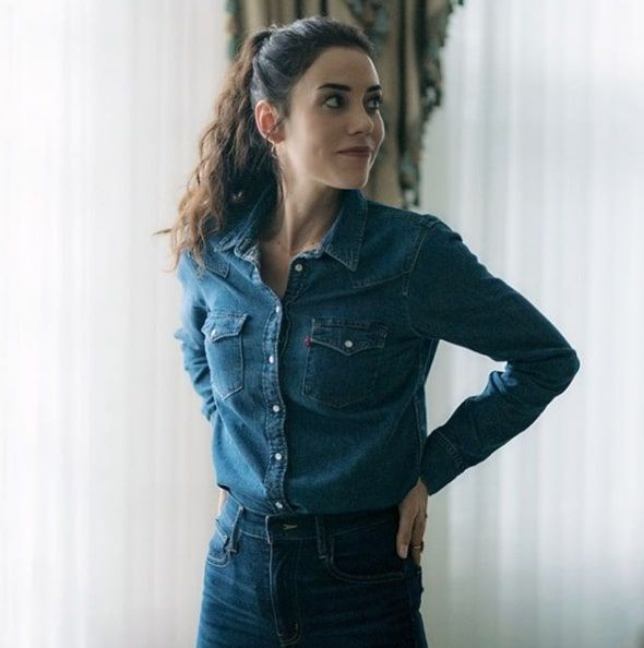 Kanal D Sadakatsiz dizisinin yıldızı Cansu Dere ihaneti itiraf etti o da aldatılmış - Resim: 4