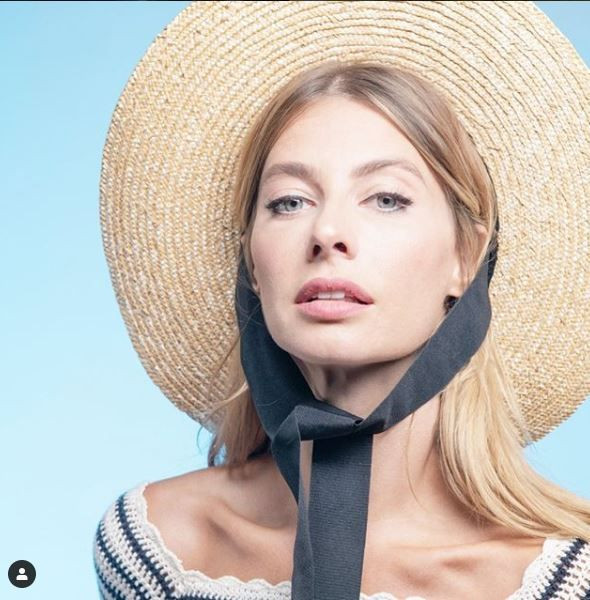 Tuba Ünsal asker kızı olduğunu söyledi! 'Babasına ulaşamadığında uyku uyuyamazdı' - Resim: 1