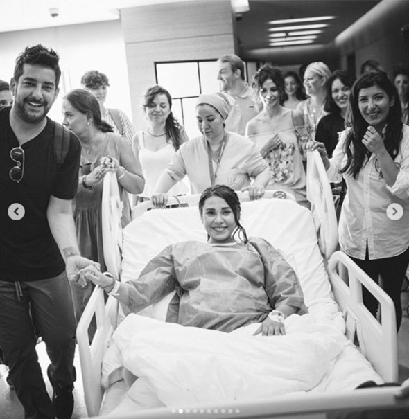 Şükran Ovalı doğum fotoğraflarını paylaştı dikkat çeken ayrıntı! - Resim: 3