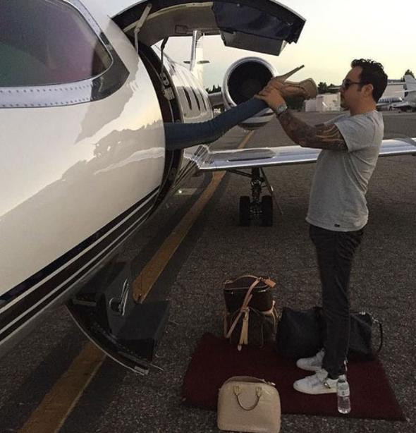 Sıra zengin çocukların anne babalarında.. Bakın onların paylaşımları nasıl! - Resim: 2