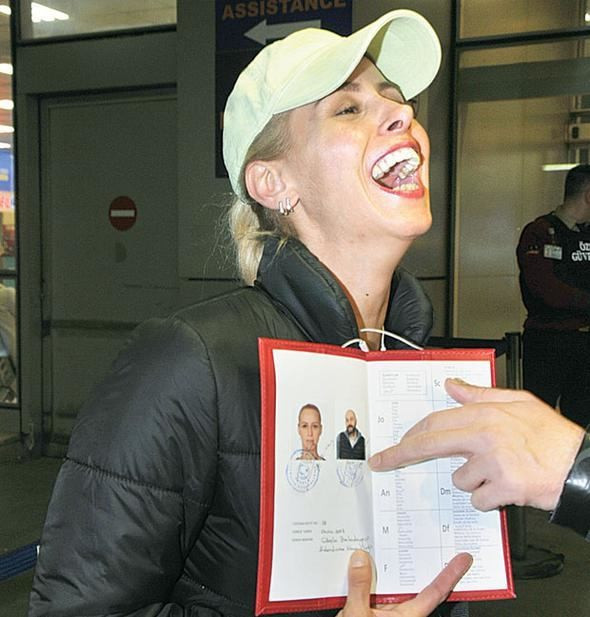 Niran Ünsal 12 bin fitte evlendi nikahı bakın kim kıydı! - Resim: 4