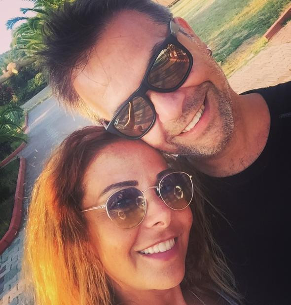 Çiçek Dilligil: 30 kilo verdim şimdi de üst dudağın yok diyorlar - Resim: 2