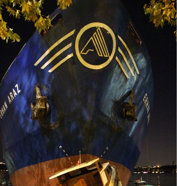 Yük gemisi Beykoz kıyısına oturdu - Resim: 4