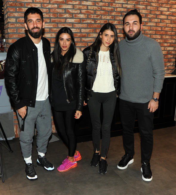 Arda Turan'ı kızdıran soru: Ayıp etmesinler - Resim: 2