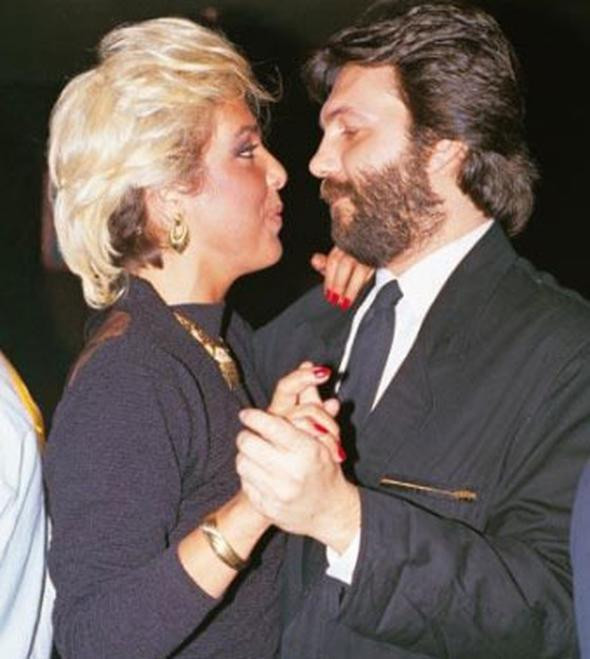 Yok böyle evlilik ! Seda Sayan'ın aşk kırmızı ışıkta başladı nikah masasına... - Resim: 1