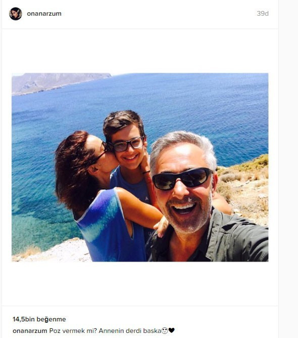 Arzum Onan hiç mi yaşlanmıyor son haline bakın! - Resim: 1