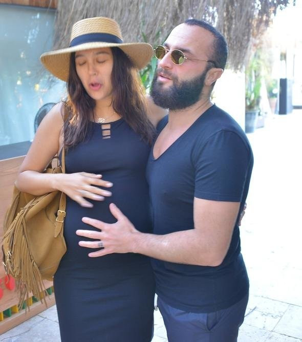 Şarkıcı Berkay baba olmak için geri sayımda bebeğin adına bakın - Resim: 4