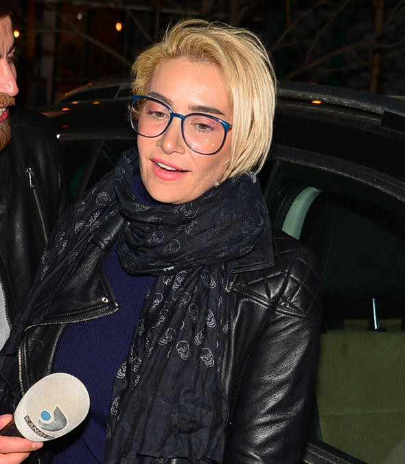 Sıla'nın keyfi yerinde! Aşk sorularına gülüp geçti - Resim: 4