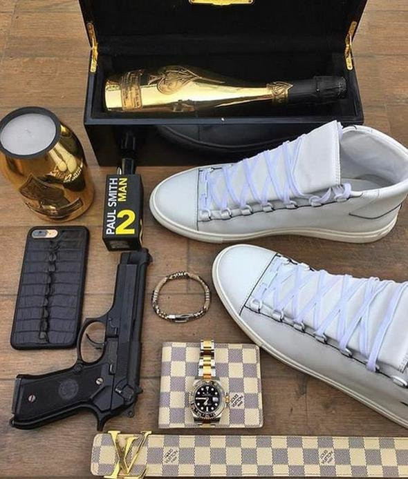 Arnavutluk'un zengin çocukları bu kadarı da olmaz dedirtti! - Resim: 4