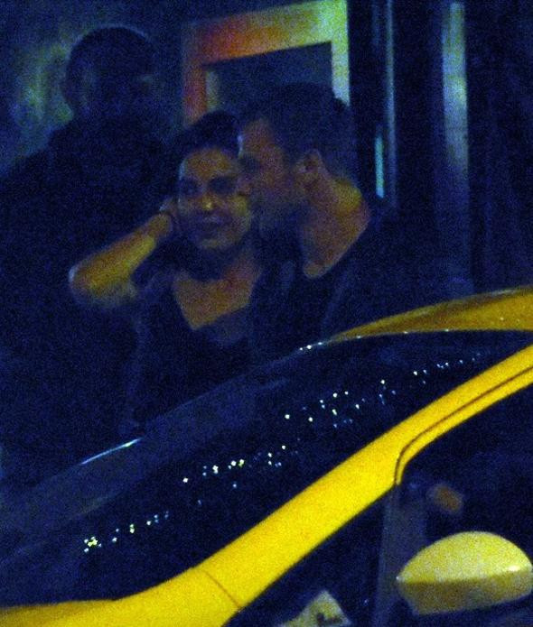 Söz'ün yıldızı İstanbullu Gelin'in oyuncusuyla yakalandı - Resim: 3