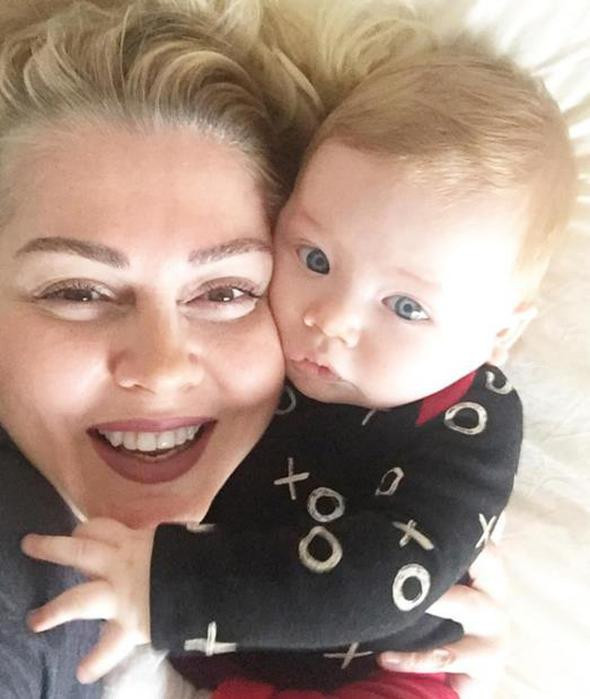 Fotoğraftaki kadını tanıdınız mı? 'Patatesten hallice işte ama gençlik' - Resim: 3