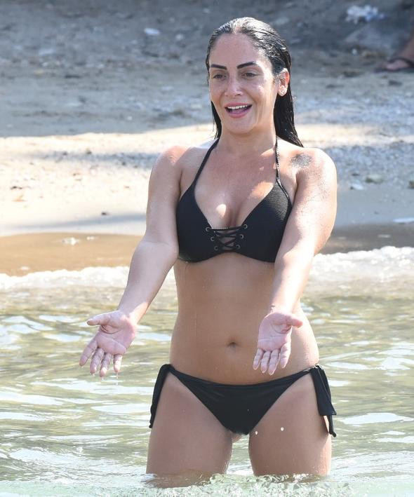 Tarık Akan'ın torununa bakın dedesine öyle çok benziyor ki kopyası - Resim: 1