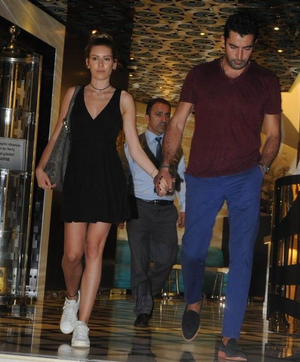 Kenan İmirzalıoğlu ve Sinem Kobal soluğu Marmaris'te aldı - Resim: 1