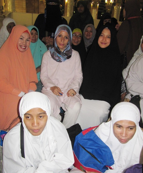 İntizar hacca gitti! Aşık oldum kendimden geçtim - Resim: 4