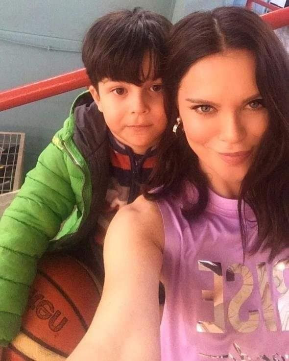 Yürek yakan sözler Ebru Şallı'nın oğlu Pars Tan geçer diye düşünüp ağrılarını söylememiş - Resim: 1