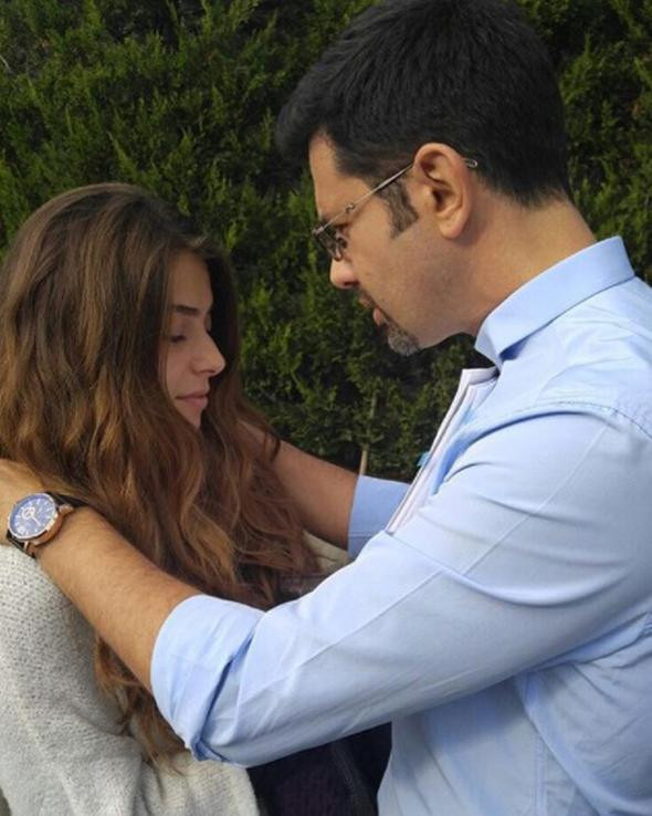 Keremcem'in kendisinden 15 yaş küçük sevgilisine bakın - Resim: 2