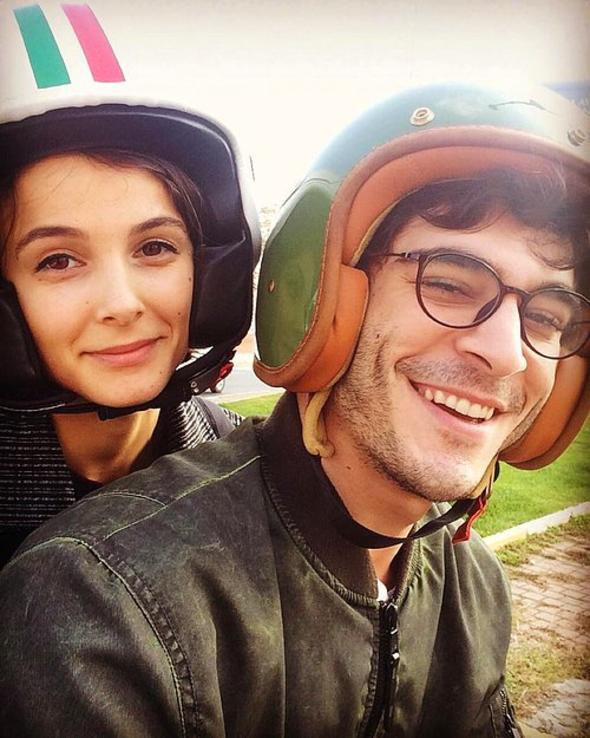 Bizim Hikaye'nin yıldızı Burak Deniz Büşra Develi'yi aldattı mı 'Yaptığını biliyorum' - Resim: 4