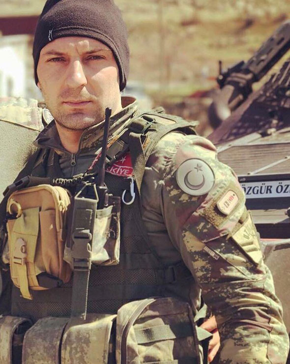 Gazi olduğu yerde şehit düştü!  - Resim: 4