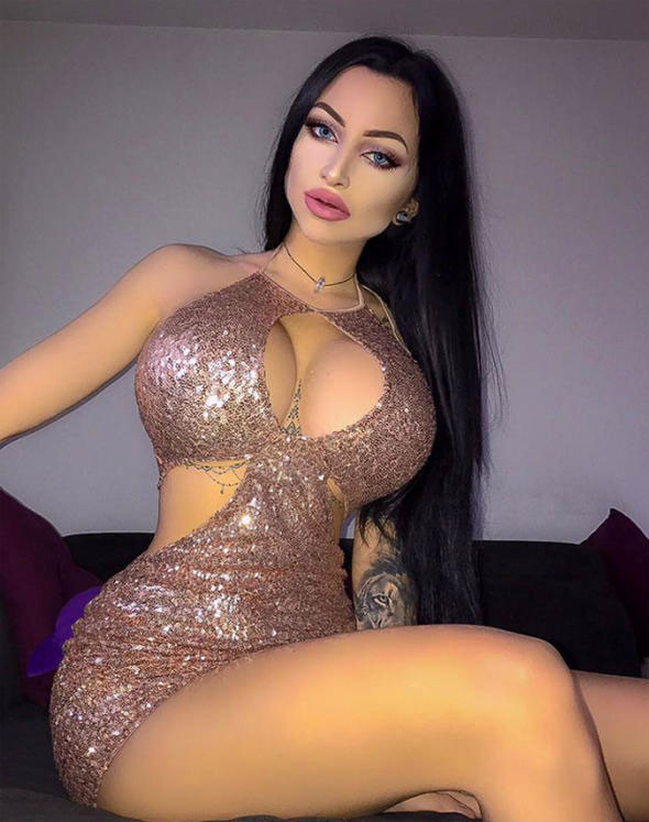 'Çirkin' diyenlere inat 38 bin sterline bir bomba oldu - Resim: 3