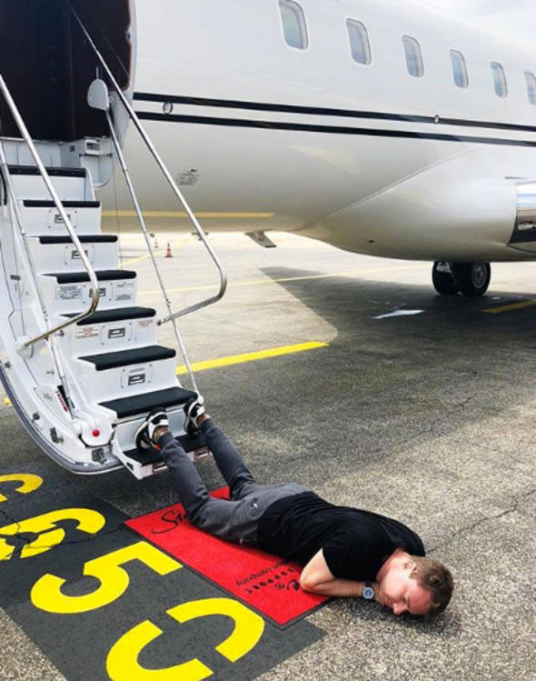 Rusya'dan geldiler kendilerini yerden yere attılar! Neler oluyor?.. - Resim: 2