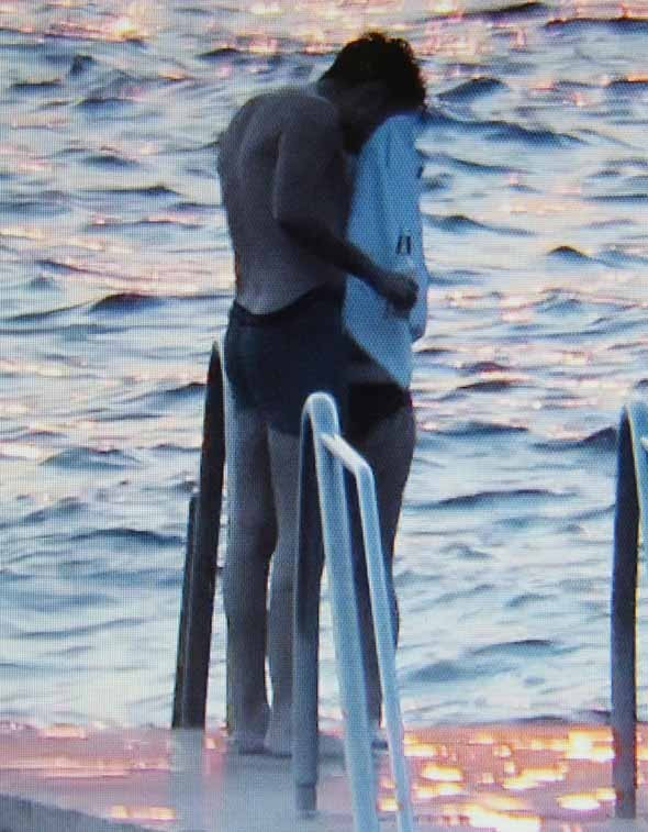 Şebnem Bozoklu'nun öpüştüğü genç kim? - Resim: 4