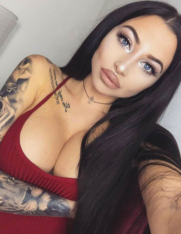 'Çirkin' diyenlere inat 38 bin sterline bir bomba oldu - Resim: 2